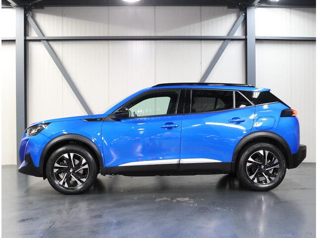 Peugeot e-2008 Allure Pack 50kWh 136PK | 1ste eigenaar | AppleCarplay/Android Auto | Armsteun | 17"LMV | Camera | AUTOMAAT | Keyless | Cruise Control | Climate Control | FULL LED | Isofix | Parkeersensoren |Privacy Glass |