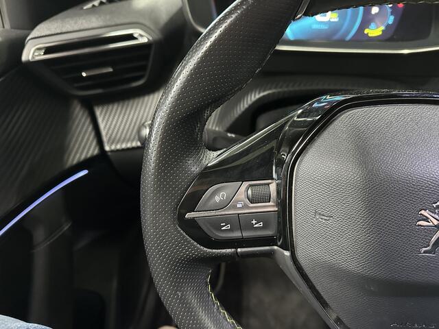 Peugeot e-2008 EV GT Pack 50 kWh | Navi | Camera |