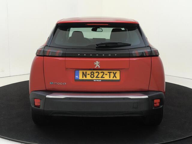 Peugeot e-2008 EV Active Pack 136 PK 50 kWh Airco | Camera | Android Auto | Apple Carplay