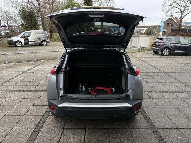 Peugeot e-2008 Aut. EV Allure 50kWh | Navi | Camera | 3D Cockpit |