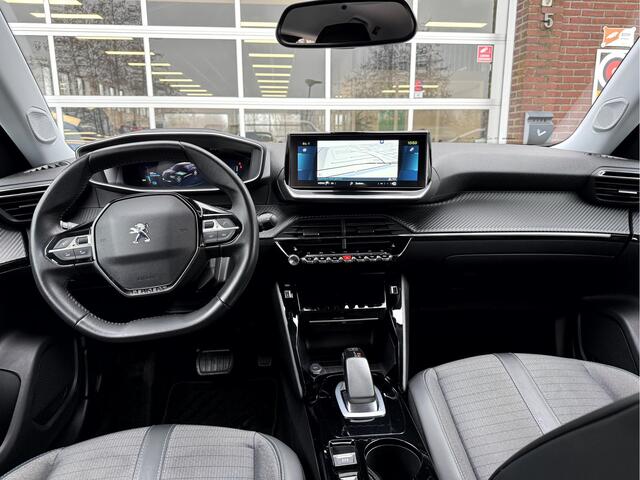 Peugeot e-2008 EV Allure Pack 50 kWh SOH 91,3%, Camera, Carplay, Stoelverwarming