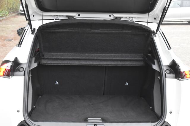 Peugeot e-2008 EV GT-Line 50 kWh | Pano | Camera | Keyless | DAB | Stoelverwarming | Carplay | Full LED