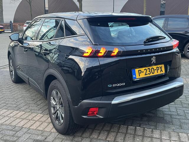 Peugeot e-2008 EV Active Pack 50 kWh SOH 91% | 3-FASE OPLADER | CAMERA | COMPLEET ONDERHOUDEN | RIJKLAAR | INCLUSIEF 12 MND BOVAG GARANTIE