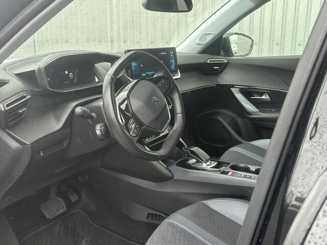 Peugeot e-2008 EV Allure 50 kWh