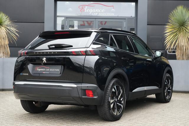 Peugeot e-2008 EV Allure Pack 50 kWh 136pk AppleCarPlay/VirtualCockpit/360Camera