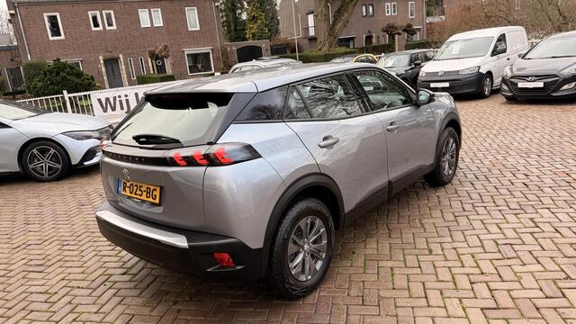 Peugeot e-2008 EV Active Pack 50 kWh | Eerste eigenaar | Volledig Peugeot geserviced |