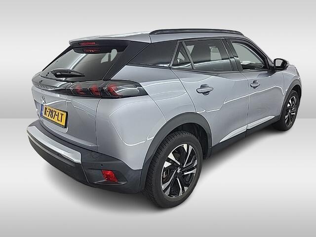 Peugeot e-2008 EV Blue Lease Allure 50 kWh 2e-Eig. & Dealer-Onderh. BOVAG-Garantie. NL-Auto.