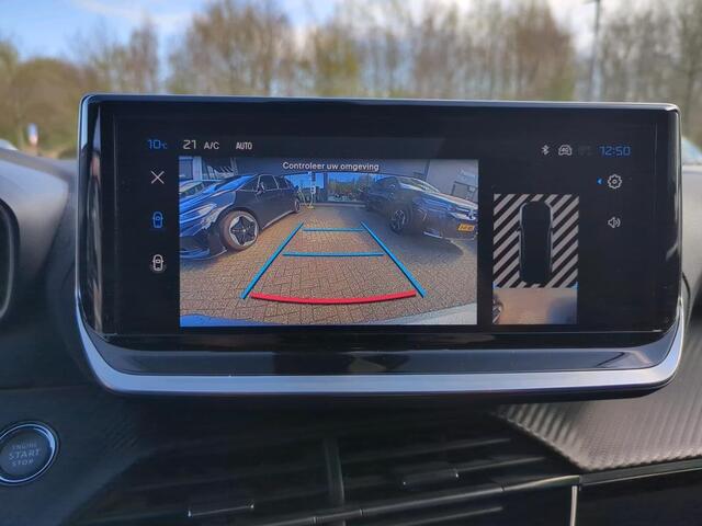 Peugeot e-2008 Allure 50 kWh 136PK Automaat Navigatie, Achteruitrijcamera, Keyless, Panoramadak, Adaptieve Cruise Control