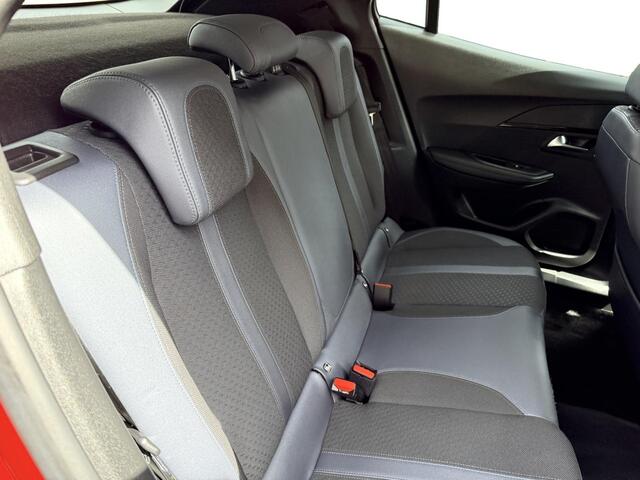 Peugeot e-2008 EV Allure Pack 50 kWh