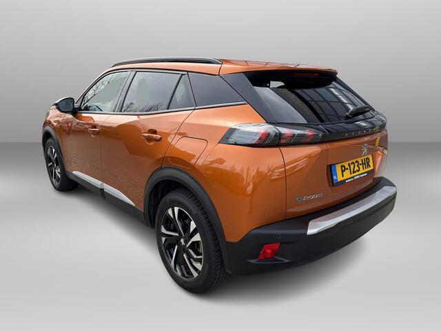 Peugeot e-2008 EV Allure 50 kWh Facelift model | 3 fase lader | Luxe uitvoering | Camera