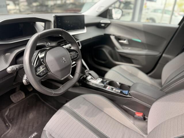 Peugeot e-2008 EV Allure Pack 50 kWh