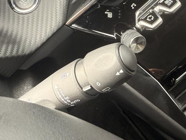 Peugeot e-2008 EV Allure Pack 50 kWh