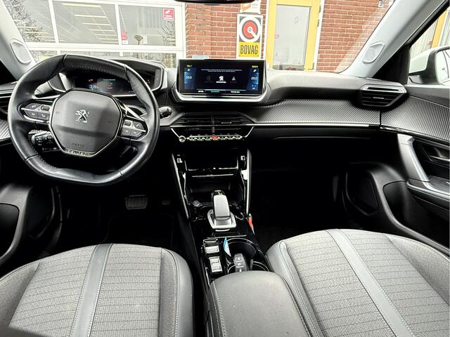 Peugeot e-2008 EV Allure 50 kWh Fase 3, Trekhaak, Camera