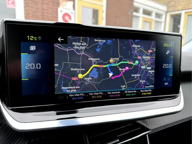 Peugeot e-2008 EV Allure 50 kWh Fase 3, Trekhaak, Camera