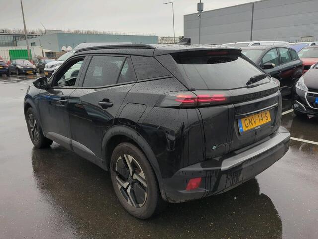 Peugeot e-2008 EV GT 54 kWh ALL-INRIJKLAARPRIJS/400km Actieradius/Navi/Keyless/Camera achter