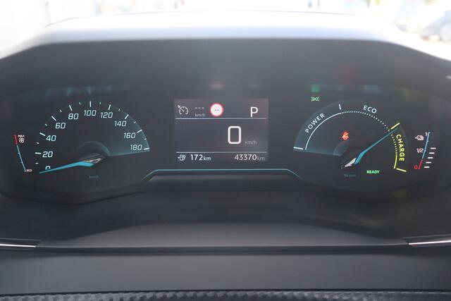 Peugeot e-2008 EV Allure 50 kWh - NL- Auto!! Camera I Apple I Led V+A