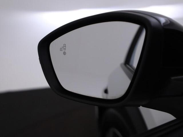 Peugeot e-2008 EV GT 50 kWh Nav/Camera/Led/CarPlay/Keyless Ecc/H.Leder/Blindspot/Led