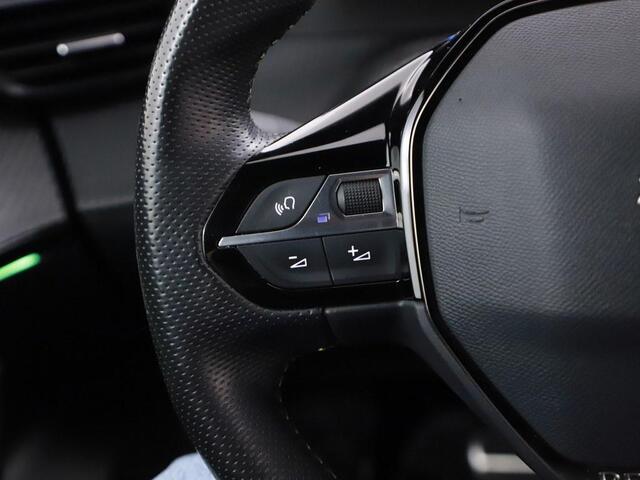 Peugeot e-2008 EV GT 50 kWh Nav/Camera/Led/CarPlay/Keyless Ecc/H.Leder/Blindspot/Led