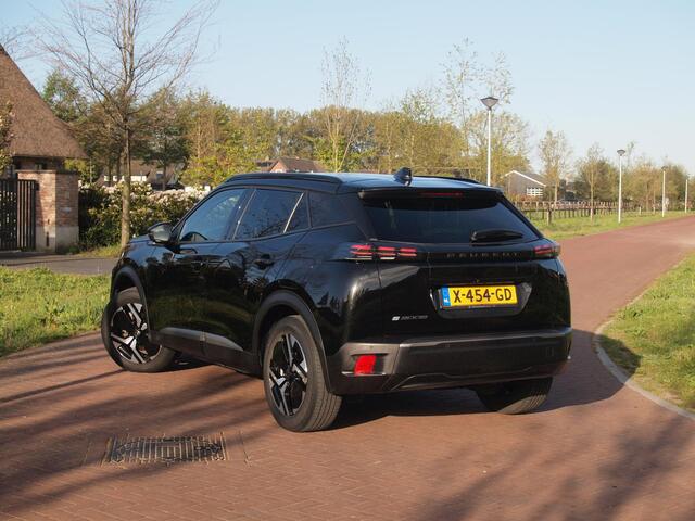 Peugeot e-2008 EV Allure 54 kWh | SOH 95% | Camera | Apple Carplay | Cruise Control | NL-Auto |