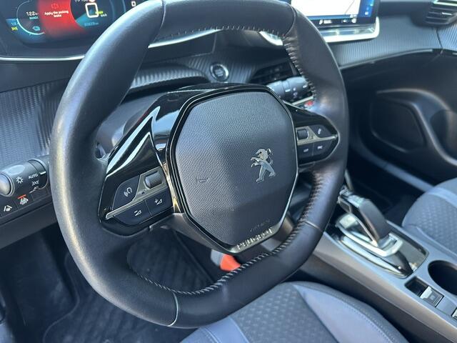 Peugeot e-2008 EV Allure 50 kWh