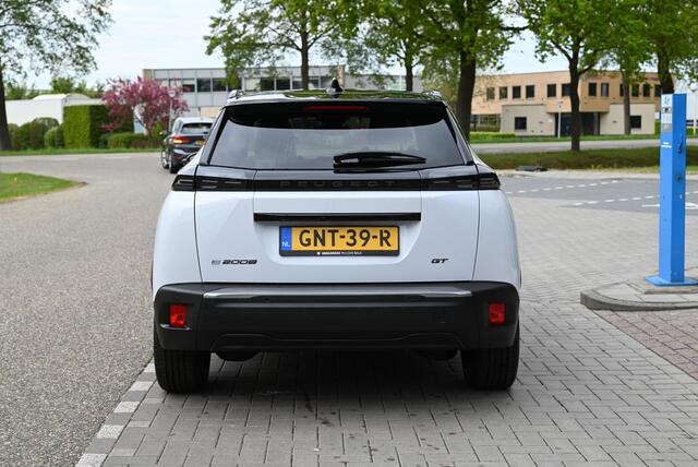 Peugeot e-2008 EV GT 54 kWh SOH 98%!