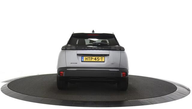 Peugeot e-2008 EV GT Avantage 54 kWh Navigatie / 360 Camera / Lage km stand