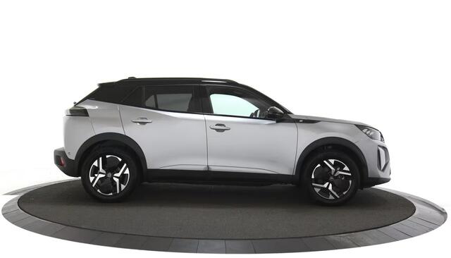 Peugeot e-2008 EV GT Avantage 54 kWh Navigatie / 360 Camera / Lage km stand