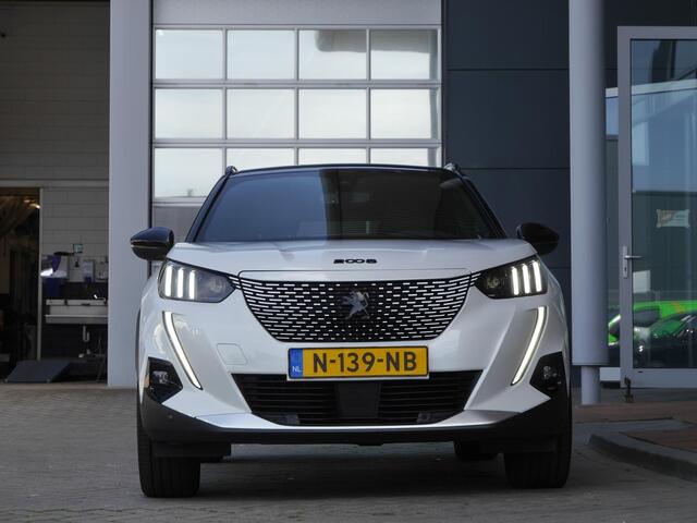Peugeot e-2008 EV GT 50 kWh | Lage km.stand | Achteruitrijcamera | Stoelverwarming | Full led verlichting | Digitale cockpit | 18 inch lichtmetalen velgen | Extra getint glas