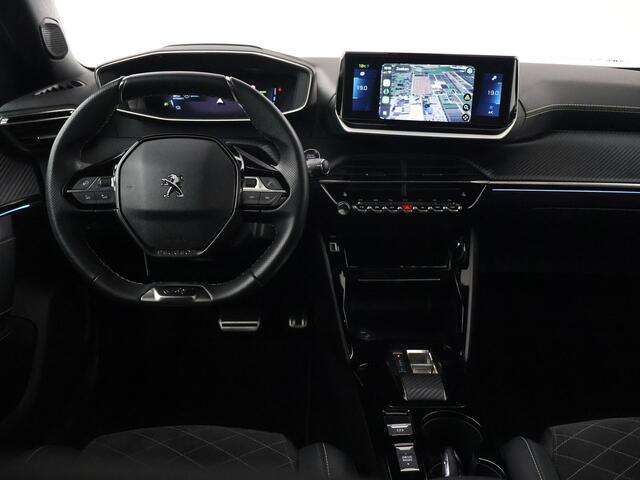 Peugeot e-2008 EV GT 50 kWh 3-FASE + ADAPTIVE CRUISE | PANORAMA | STOELVERW. | 18 INCH | 92% SOH | LEDER/ALCANTARA