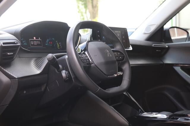 Peugeot e-2008 EV Active Pack 50 kWh, Camera, Cruise, Navi