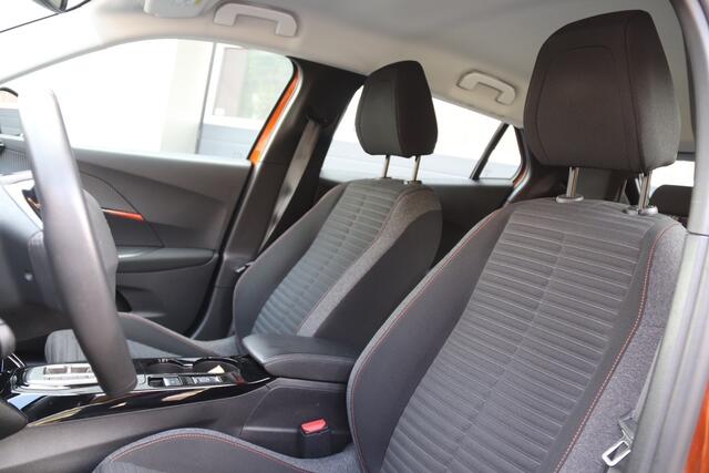 Peugeot e-2008 EV Active Pack 50 kWh, Camera, Cruise, Navi