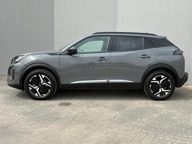 Peugeot e-2008 EV Allure Avantage 54 kWh / SOH 96% / Fabrieksgarantie t/m 5-2027 / Adaptieve Cruise Control / Achteruitrijcamera / Bluetooth / Navigatie / Apple carplay/Android auto /