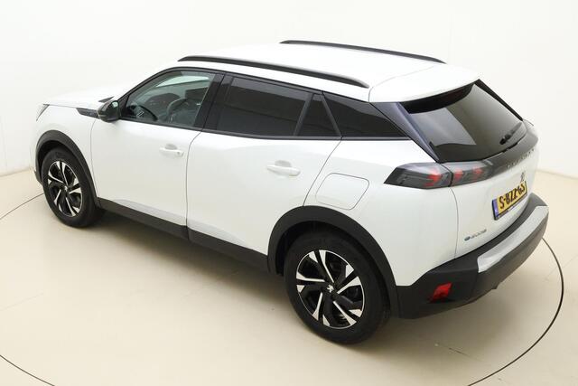 Peugeot e-2008 EV Allure Pack 50 kWh | Apple carplay/Android auto | Automatische airco | Cruise control | Lichtmetalen velgen 17'' | Parkeersensoren |