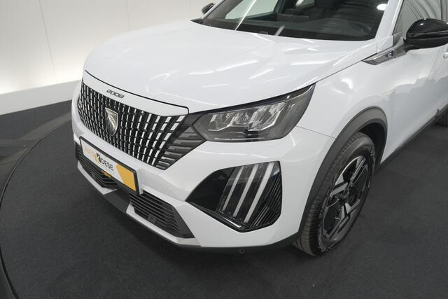 Peugeot e-2008 EV Allure Avantage 54 kWh | 11 KW Lader | Apple Carplay | Parkeersensoren