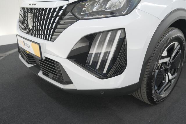 Peugeot e-2008 EV Allure Avantage 54 kWh | 11 KW Lader | Apple Carplay | Parkeersensoren