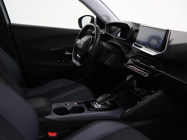 Peugeot e-2008 EV ALLURE 50 kWh + CAMERA | LED | PRIVACY | APPLE CARPLAY | ANDROID AUTO