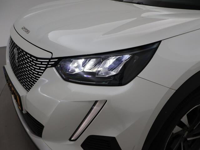 Peugeot e-2008 EV ALLURE 50 kWh + CAMERA | LED | PRIVACY | APPLE CARPLAY | ANDROID AUTO