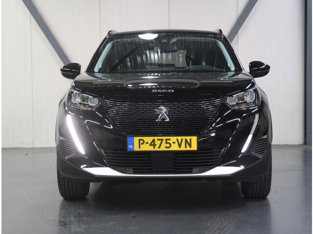 Peugeot e-2008 EV Allure 50 kWh 136PK | 1ste eigenaar | AppleCarPlay/AndroidAuto | Climate Control | Cruise Control | Keyless | FULL LED | Navigatie | LMV | Parkeersensoren | Privacy Glass | Isofix |