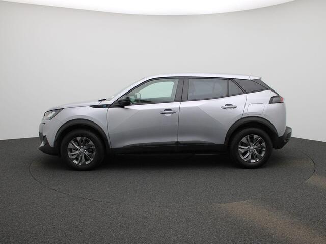 Peugeot e-2008 EV Active Pack 50 kWh | Carplay | Navigatie | Bluetooth | CruiseControl |