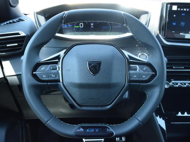 Peugeot e-2008 EV GT Avantage 54 kWh | Warmtepomp | Alcantara | Stoelverwarming