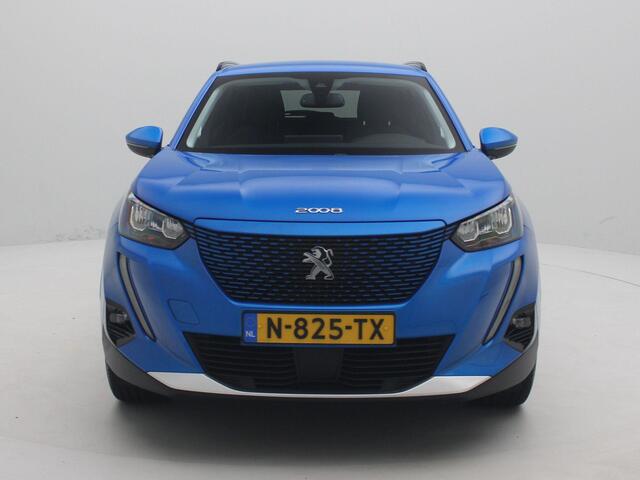 Peugeot e-2008 EV Allure Pack 50 kWh | Dealer onderhouden | Apple carplay | Camera |