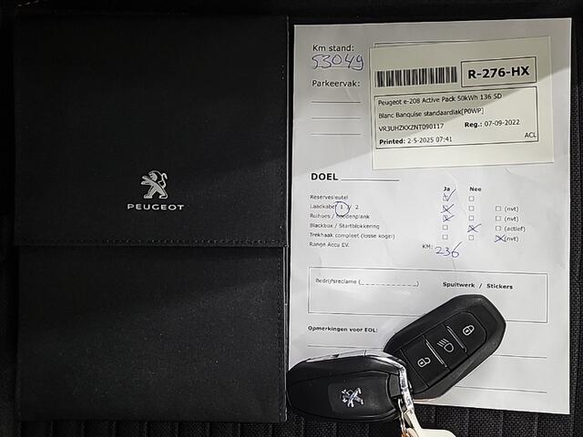 Peugeot e-208 EV Active Pack 50 kWh (136 PK) 1e-Eig. & Dealer-Onderh. BOVAG-Garantie. NL-Auto. Navigatie/Apple-Carplay/Android-Auto, Cruisecontrol, Keyless-Start, Parkeersensoren, DAB, Licht-Zicht-Pakket, Lm-Velgen-16Inch, Privacy-Glas