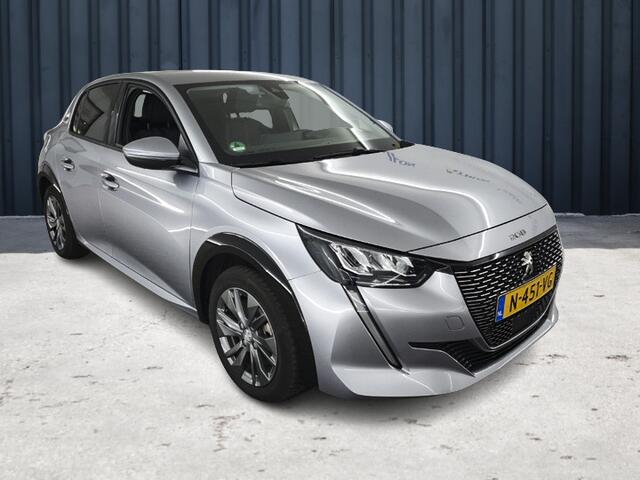 Peugeot e-208 EV Allure Pack 50 kWh (136 PK) 1e-Eig. & Dealer-Onderh. BOVAG-Garantie. NL-Auto. Half-Leer, Navigatie/Apple-Carplay/Android-Auto, Cruisecontrol, Keyless-Start, Achteruitrijcamera, Parkeersensoren, DAB, Licht-Zicht-Pakket, Lm-Velgen-16Inch, Privacy-Glas