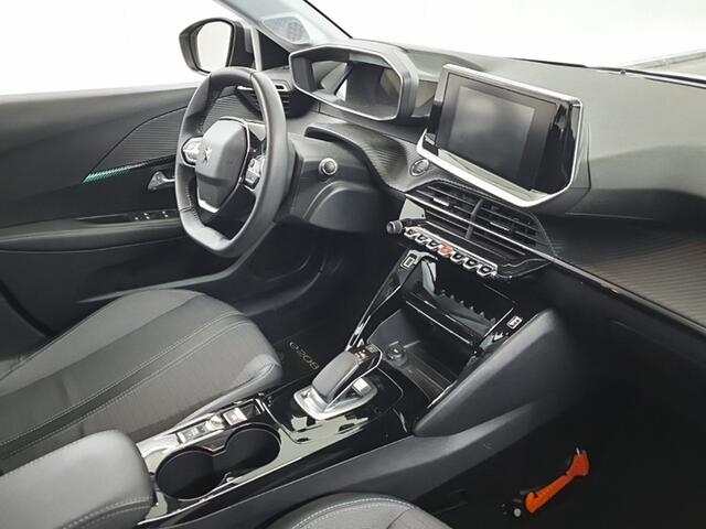 Peugeot e-208 EV Allure Pack 50 kWh (136 PK) 1e-Eig. & Dealer-Onderh. BOVAG-Garantie. NL-Auto. Half-Leer, Navigatie/Apple-Carplay/Android-Auto, Cruisecontrol, Keyless-Start, Achteruitrijcamera, Parkeersensoren, DAB, Licht-Zicht-Pakket, Lm-Velgen-16Inch, Privacy-Glas