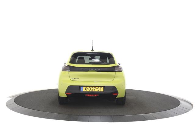 Peugeot e-208 EV Style 50 kWh Navigatie / Carplay / 3 Fase