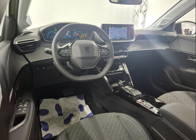 Peugeot e-208 EV Style 50 kWh Navigatie / Carplay / 3 Fase