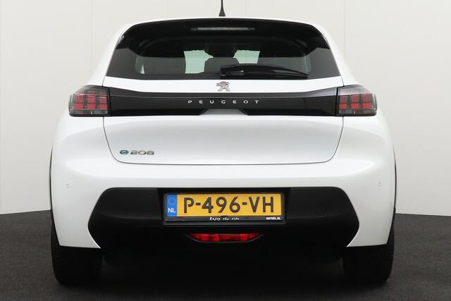 Peugeot e-208 EV Active Pack 50 kWh 350 KM Actieradius 3-Fase Carplay Navi LED