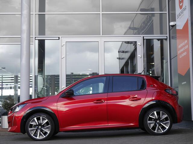 Peugeot e-208 EV GT Pack 50 kWh | 3 Fase | Stoelverwarming | Adaptive cruise control | Panoramadak | Keyless entry en start | Parkeersensoren voor en achter | Draadloze telefoonlader