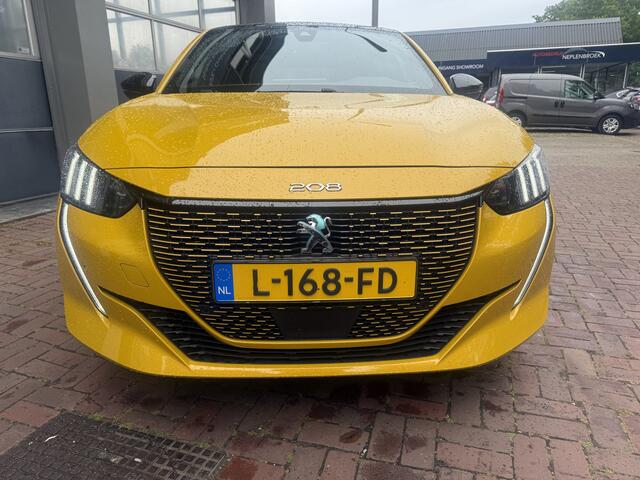Peugeot e-208 EV GT Pack 50 kWh Bj 2021 2e eigen Dealer onderhouden !!