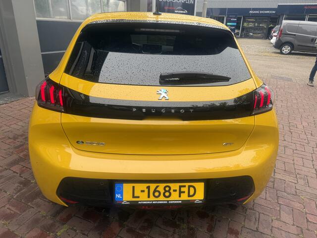 Peugeot e-208 EV GT Pack 50 kWh Bj 2021 2e eigen Dealer onderhouden !!